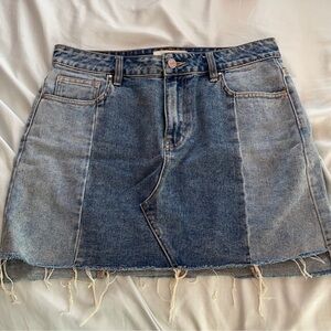 NWOT PACSUN TWO TONE DISTRESSED DENIM MINI SKIRT